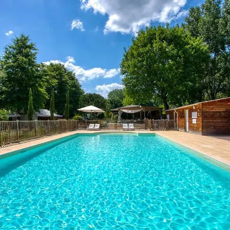 Mobil Confortable Avec Terrasse, 2 - Api-1-52-1006 Groléjac