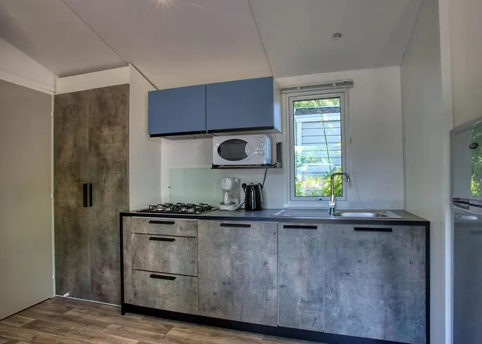 Kamp alanı Mobil Confortable Avec Terrasse, 2 - Api-1-52-1006 *