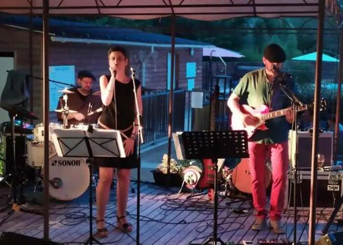 Mobil Confortable Avec Terrasse, 2 - Api-1-52-1006